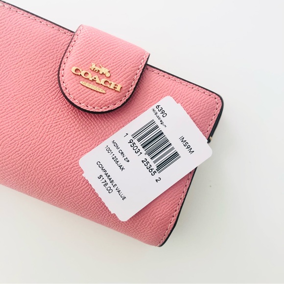 Coach Medium Corner Zip Wallet in Bubblegum Pink - Picture 4 of 5